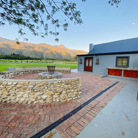Oaksrest Vineyards Guest Farm Hotell Ladismith Exteriör bild