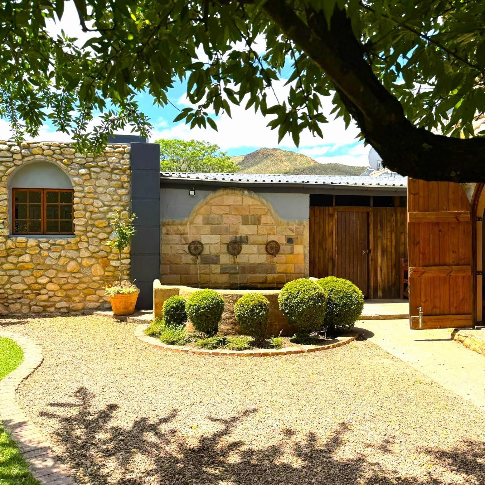 Oaksrest Vineyards Guest Farm Hotell Ladismith Exteriör bild